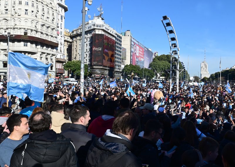 Ovo morate čuti i vidjeti: Poslušajte što se dogodilo u Buenos Airesu nakon trećeg gola Argentine