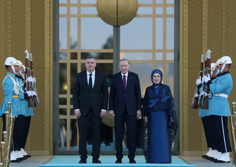 FOTO Večera u Erdoganovoj palači otvara summit NATO-a: Stigao i Zoran Milanović