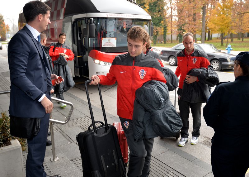 Igrao je za Hrvatsku protiv Messija i osvajao trofeje s Dinamom, a sad je iznenadio izborom kluba