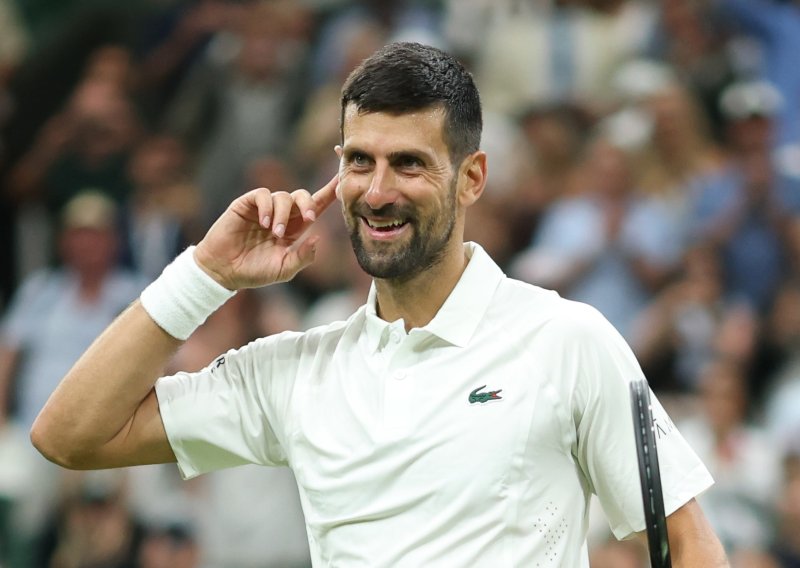 Wimbledon oštro kaznio Novaka Đokovića: Srbin je izgubio živce i sočno opsovao