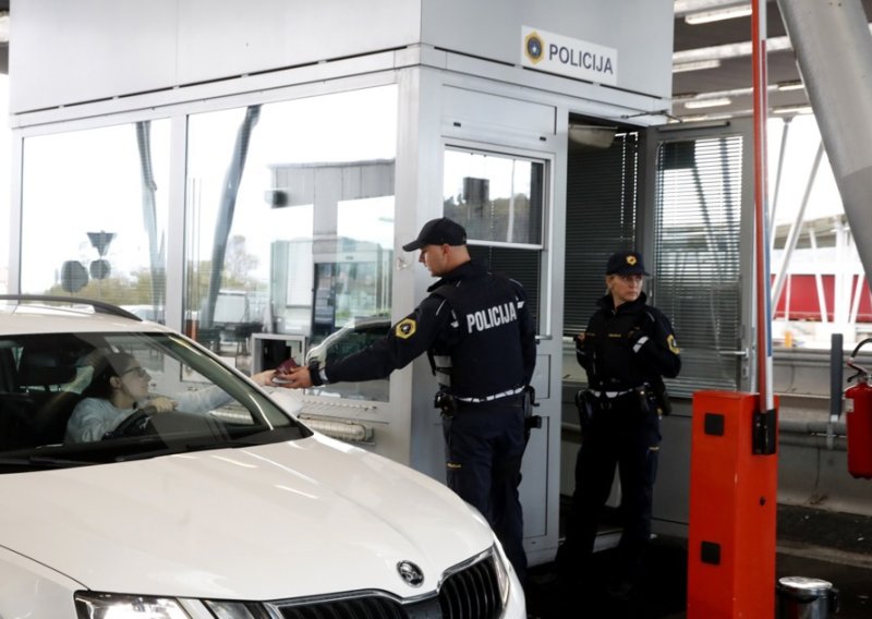 Pijan jurio slovenskom autocestom, dignuo policiju cijele države: Na benzinskoj uslijedio kaos