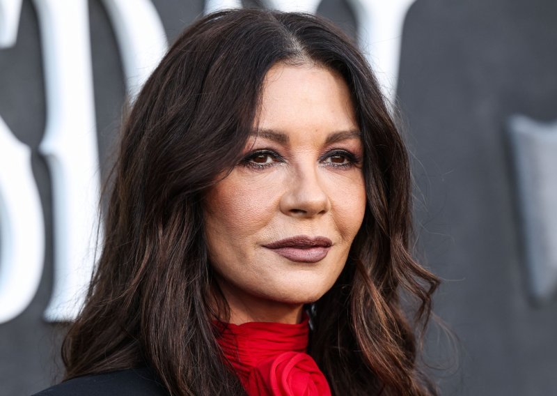 Emotivna poruka Catherine Zeta-Jones nakon odlaska voljene Bonnie Tyler: 'Bila je važan dio mog života'
