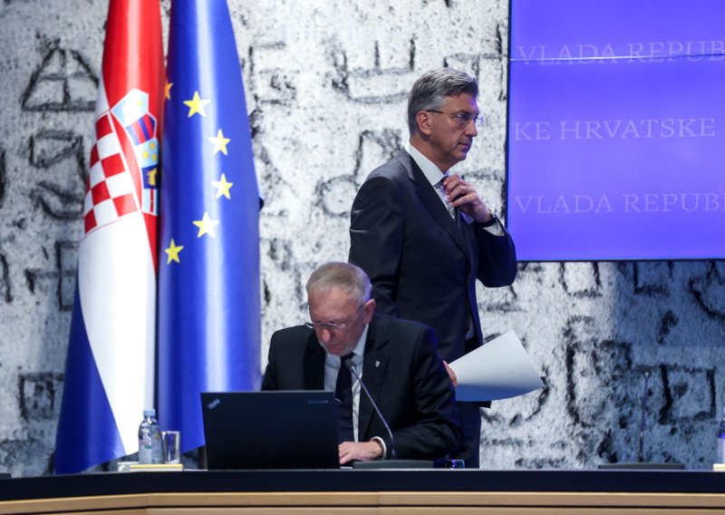 Vlada iza zatvorenih vrata donijela niz kadrovskih odluka: Božinović na čelu novog povjerenstva