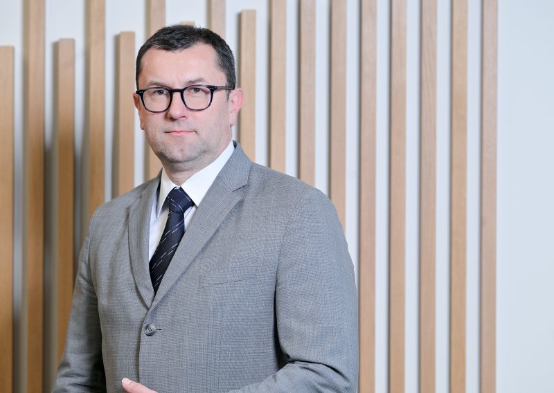 Unicredit: Hrvatsko gospodarstvo usporava, ali ostaje među solidnijima u regiji