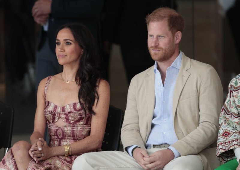 Pomirenje na pomolu? Princ Harry i Meghan u tajnosti doveli djecu u posjet kralju Charlesu i Camilli