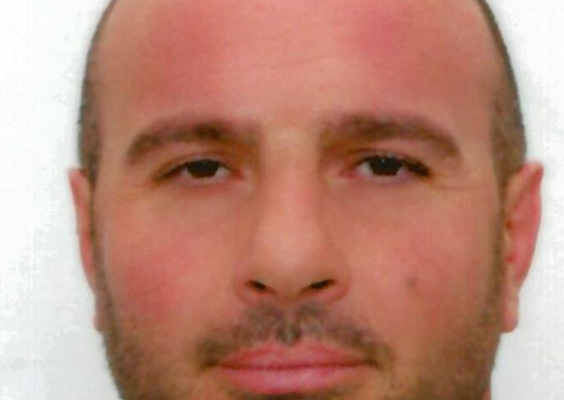 Policija ga traži: Ovaj je čovjek ranio muškarca kod Pule, nemojte mu se približavati