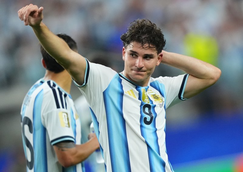 Argentina u polufinalu nakon produžetaka izborila klasik s Engleskom