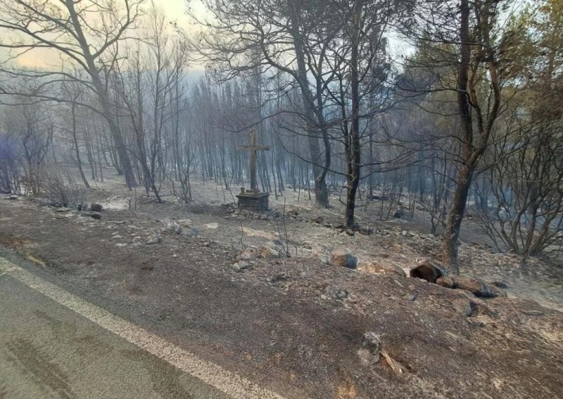 Dramatična noć na Korčuli: Kiša stigla kao spas