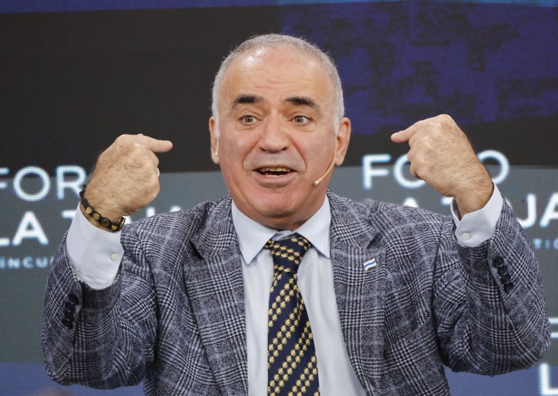 Kasparov brutalno ismijao FIFA-u nakon skandala s Norveškom: 'Neka kablove prave od hrvatske kose'