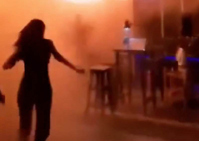 VIDEO Šire se snimke horora na Tajlandu: Poginulo je 27 ljudi, gajbe piva im otežale bijeg