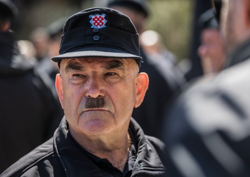 Skejo i HOS-ovci oslobođeni: 'ZDS je zabranjen u javnom prostoru, ali postoje iznimke'