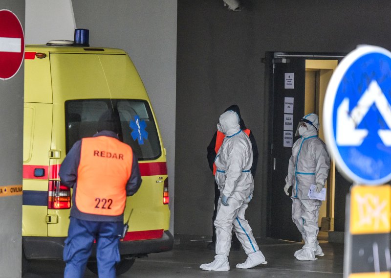 Tisuće zdravstvenih djelatnika tuži poslodavce zbog COVID dodataka