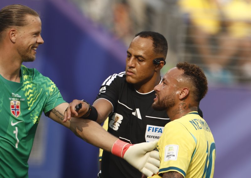 FIFA odredila suca za utakmicu Argentine i Engleske: Evo koji je razlog za neobičan izbor