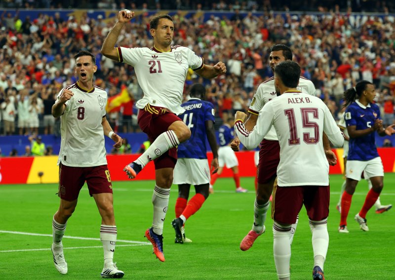 Briljantna Španjolska potpuno nadigrala Francuze i ušla u finale SP-a