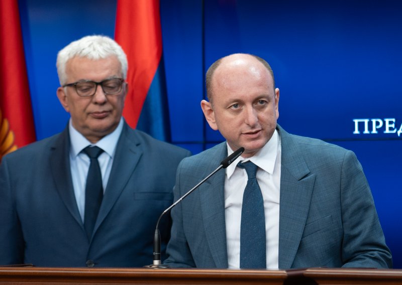 Žestok istup Milana Kneževića: Crna Gora je rob Hrvatske