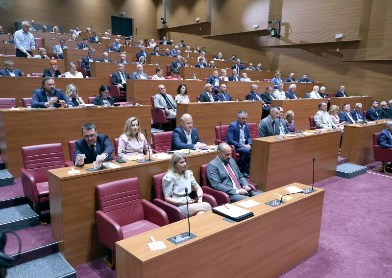 SDP dobio odbijenicu: Nije prošao njihov zaključak o izvješćima trošenja novca u sportu