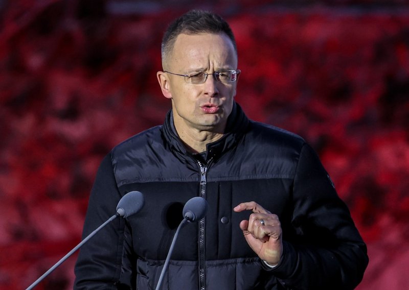 Bivši mađarski šef diplomacije Szijjarto napušta politiku: Evo gdje je dobio novi posao