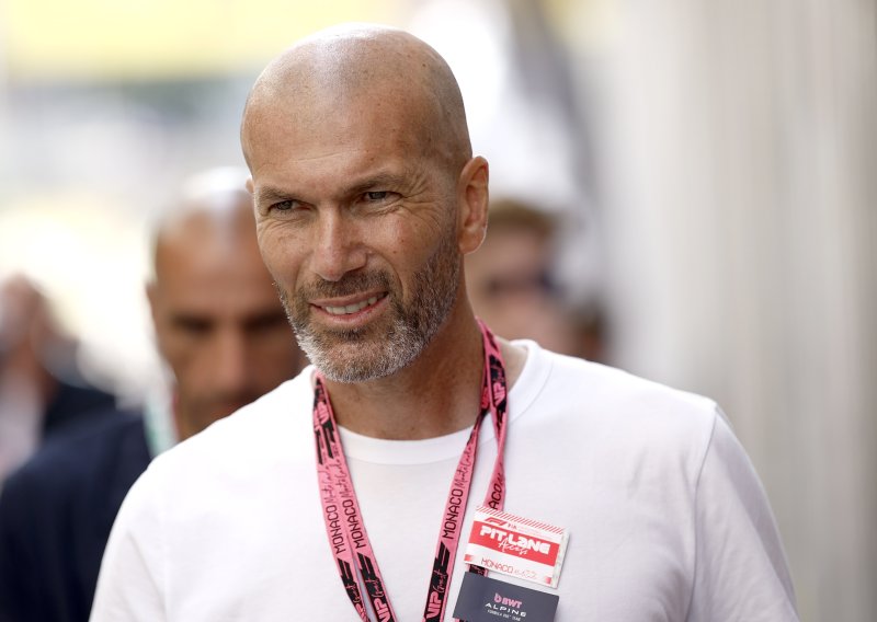 Francuzi Zidaneu nude manju plaću nego što Bilić ima u HNS-u, morala intervenirati vlada