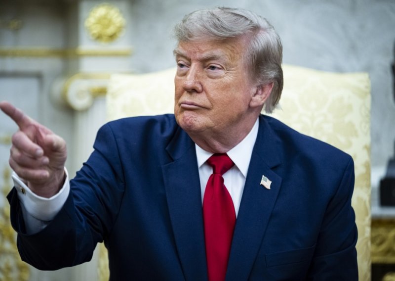 Sad je službeno: Trump dobiva kovanicu sa svojim likom, poznato što će pisati