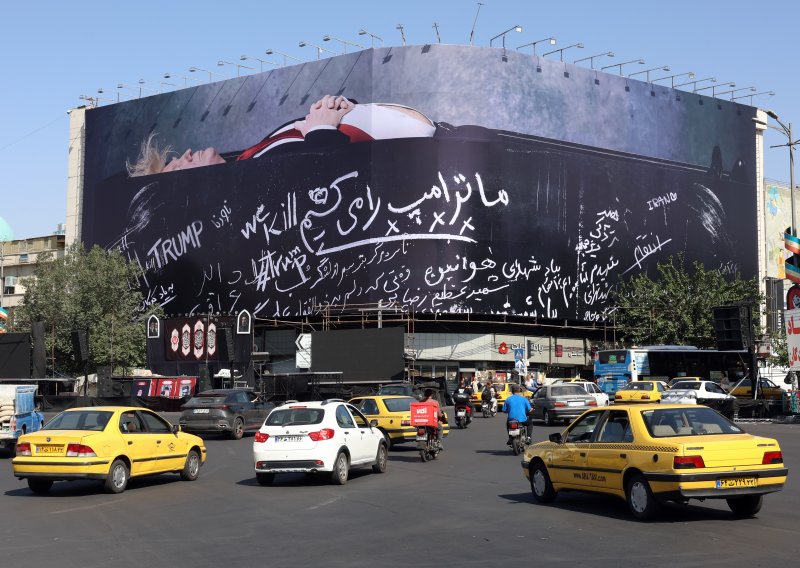 Iran postavio jeziv plakat s Trumpom: Pogledajte što je osvanulo u centru Teherana