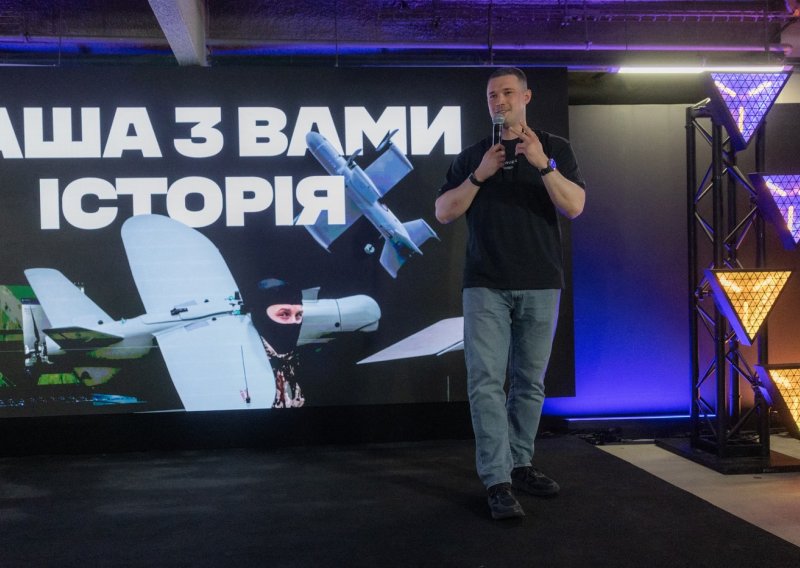 Nakon burne smjene stao pred novinare i prvi put otkrio što je rekao Zelenskom