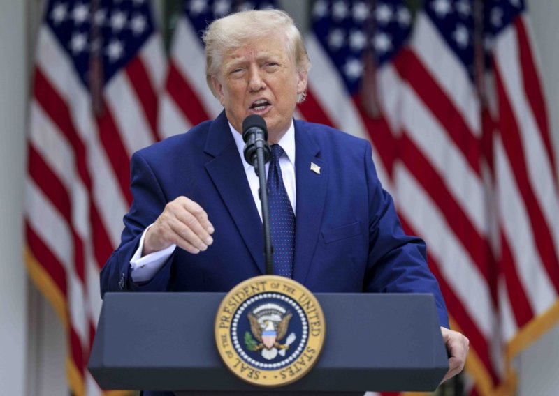 Trump najavio obraćanje javnosti u udarnom terminu: 'Ovo ne može biti veće'