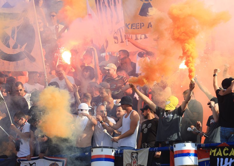 Hajduk prošao, ali navijači su bijesni: 'Kome se Garcia inati? Neka prekine!'