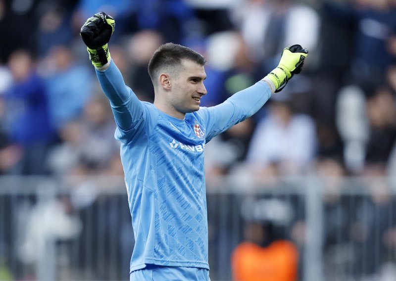 Turci tvrde da je Livaković blizu potpisa za Dinamo. Doznajemo što se zapravo događa