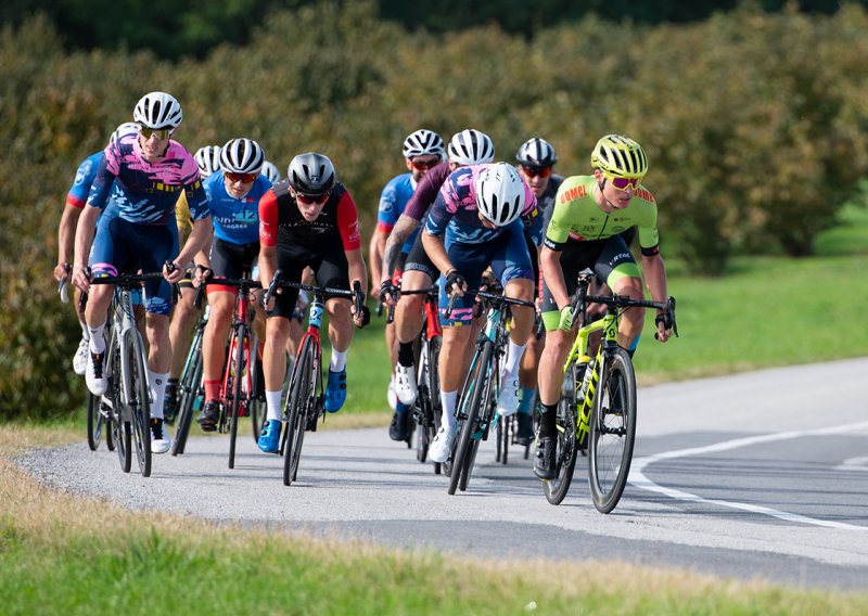 Gran Fondo Zlatni Papuk i ovog rujna u Velikoj okuplja bicikliste iz cijele Hrvatske
