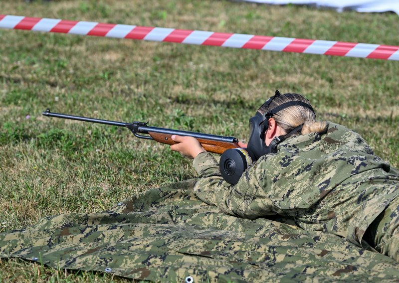 Tisuću ročnika položilo prisegu, samo 1,3 posto mladih iskazalo priziv savjesti