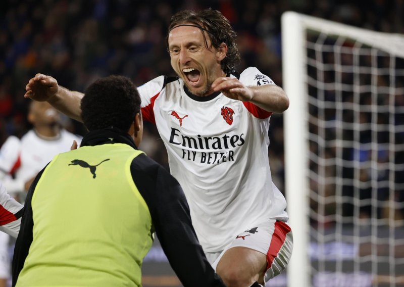 Modrić čeka još neke odgovore od Milana, ali očita je njegova namjera...