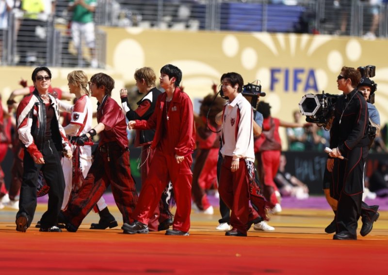 BTS odustao od Grammyja 2027.: 'Glazbu ne treba dijeliti prema jeziku i regiji'