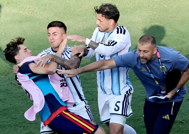 Ugledni španjolski novinar izgubio živce zbog Argentinaca: ‘Oni su svinje, prljavci i nasilnici’
