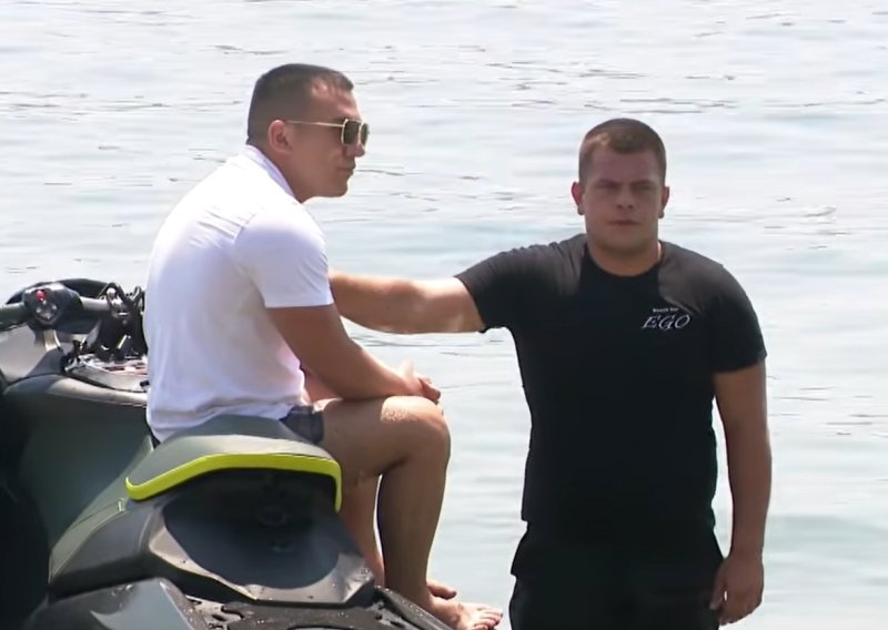 VIDEO Tri mladića spasila ženu od utapanja, vikala je: 'Ajme meni, ajme meni, umriću'
