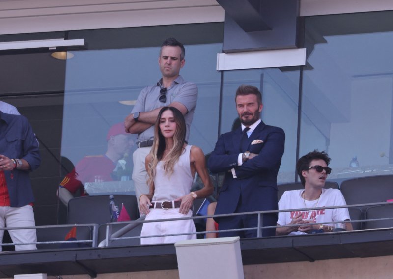 Jednostavno, a tako efektno: Victoria Beckham još jednom dokazala da je kraljica minimalizma