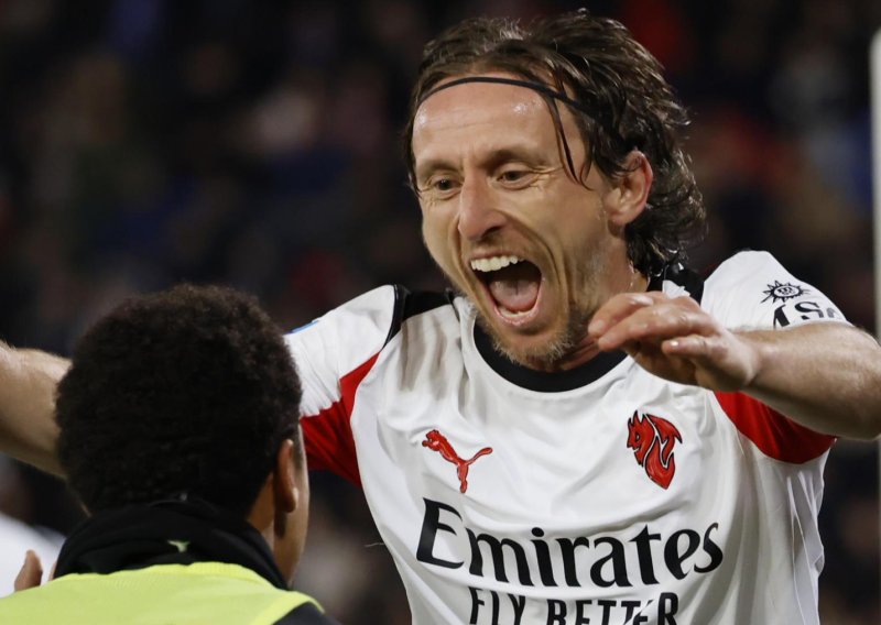 Talijani: Gotovo je, Luka Modrić ostaje u Milanu još jednu sezonu