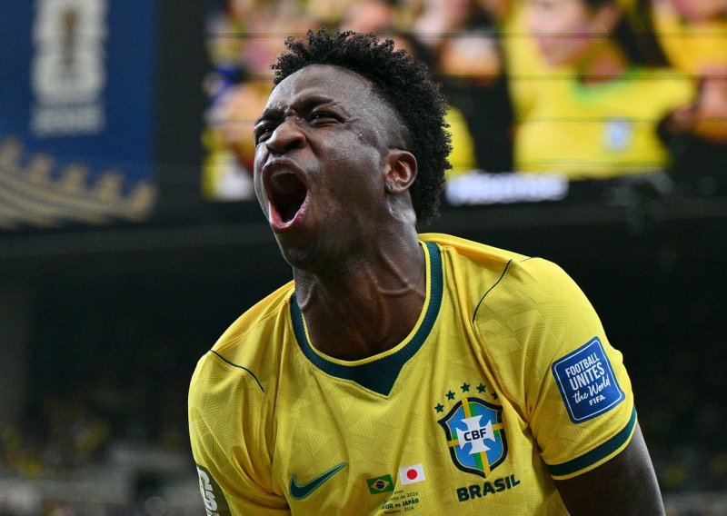 Vinicius se pojavio u javnosti i mnogi ga nisu prepoznali. Novi izgled izazvao lavinu komentara