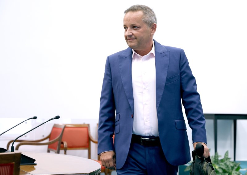 Kolarić nakon napuštanja SDP-a: 'Nisam nova ruka vladajuće većine'