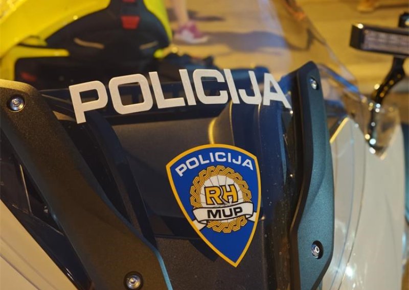 Poznati 'drifter' ponovno u akciji: Driftao pokraj Lovrinca, BMW mu privremeno oduzet