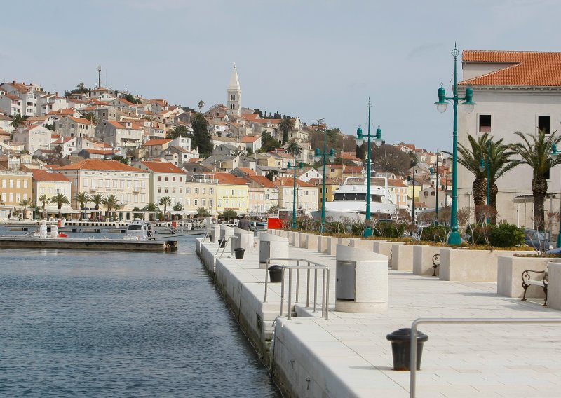 Slovenac ukrao brodski top s rive u Malom Lošinju, policija ga brzo pronašla