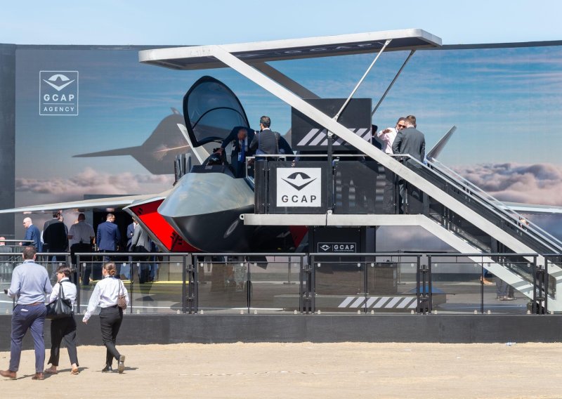 Tri zemlje rade na vojnom avionu šeste generacije: Sve mora biti gotovo do 2035.