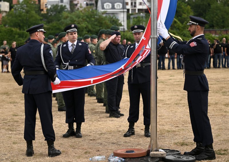 FOTO Spektakl u režiji specijalaca: 'Alfe' proslavile 35. godišnjicu