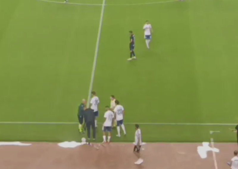 Hajduk razbija favorizirane goste, a onda je ušao Livaja: Poslušajte kako je reagirao Poljud