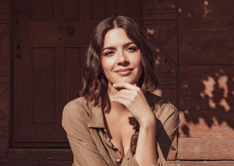 Mia Dimšić: 'U redu je da se nekad umorim, splasnem i da me nema, jer je tišina važna za kreativnost'