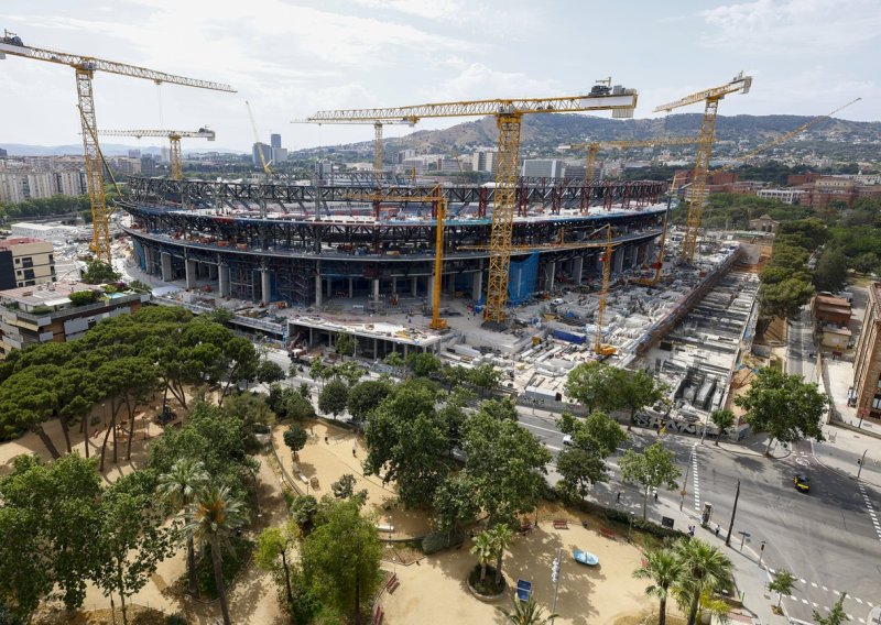 Kultni Camp Nou odnio prvi život otkako su krenuli radovi