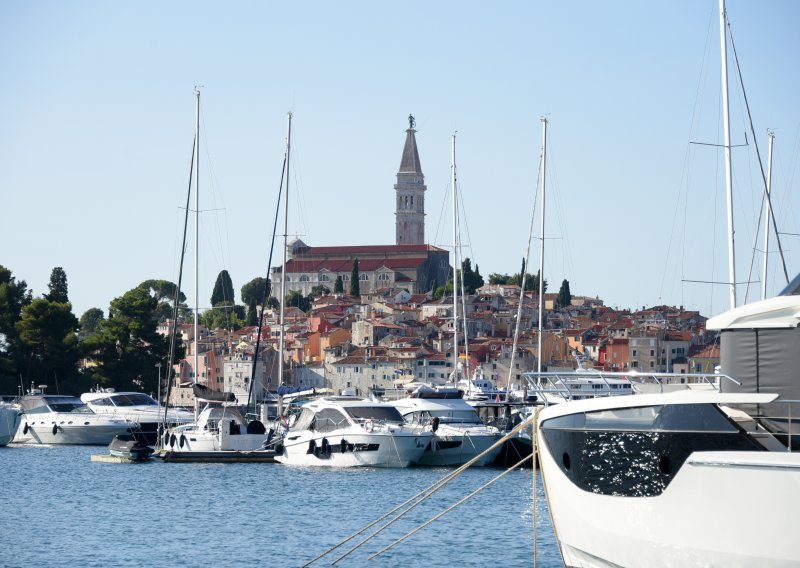 Stabilan broj stalnih vezova hrvatskih marina: Kvalitetno osoblje glavni nedostatak