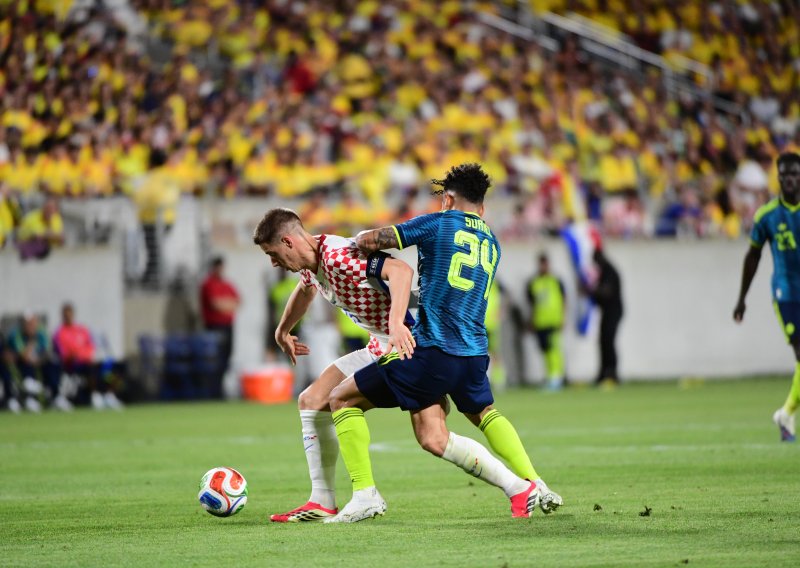 Skandal trese reprezentaciju: Izbornik zbog sponzora primoran pozvati zvijezdu