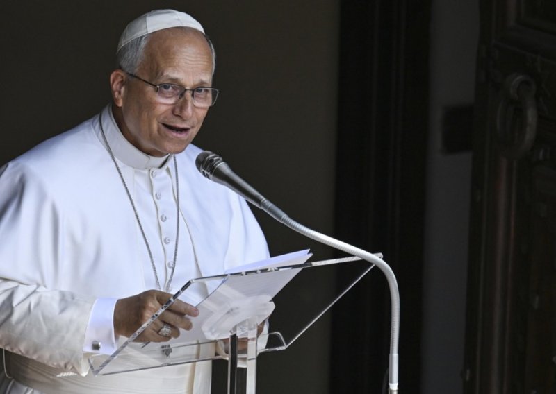 Papa Lav ima apel oko rata na Bliskom istoku: 'Od srca pozivam sve strane...'