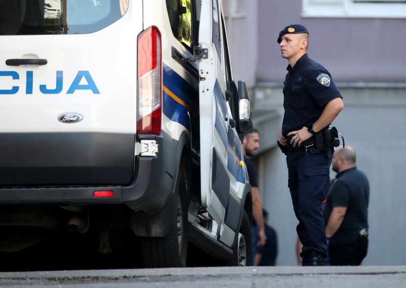 Poljaka građani Stona uhvatili zbog snimanja gole djece: Isto je davno radio i na Rabu