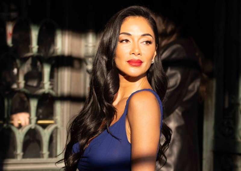 Nicole Scherzinger dobiva zvijezdu na Stazi slavnih: Vijest dočekala kroz suze